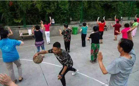 潮流健身文案_潮流健身操团队名_健身潮流