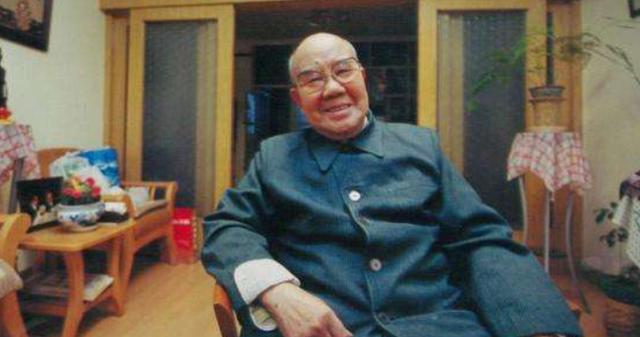魏亚洲举重冠军铁汉是谁_亚洲举重冠军魏铁汉_举重冠军魏香颖