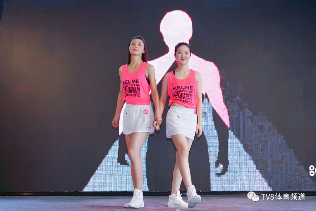 马拉松美女_马拉松美女兔子图片_马拉松美女跑步视频
