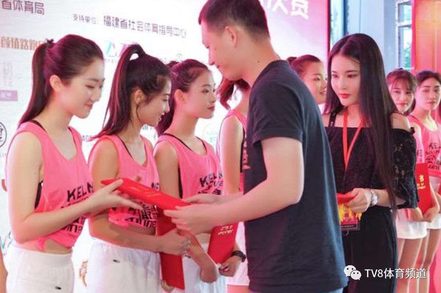 马拉松美女跑步视频_马拉松美女_马拉松美女兔子图片