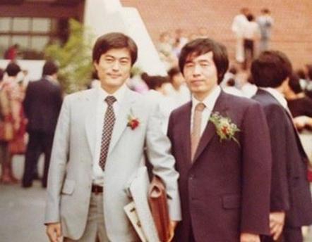 朴元淳和文在寅曾是司法研修院同学.jpg