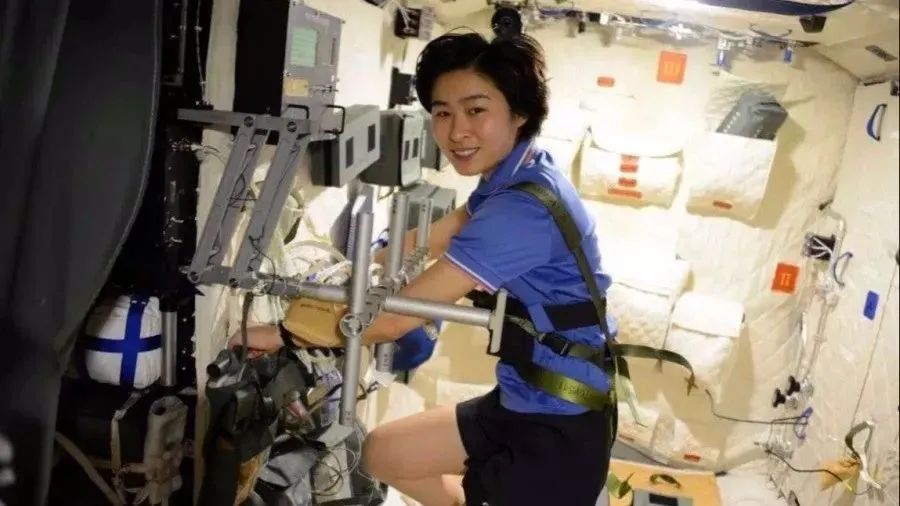 太空健身器材中国官网_太空健身_太空健身器材有哪些