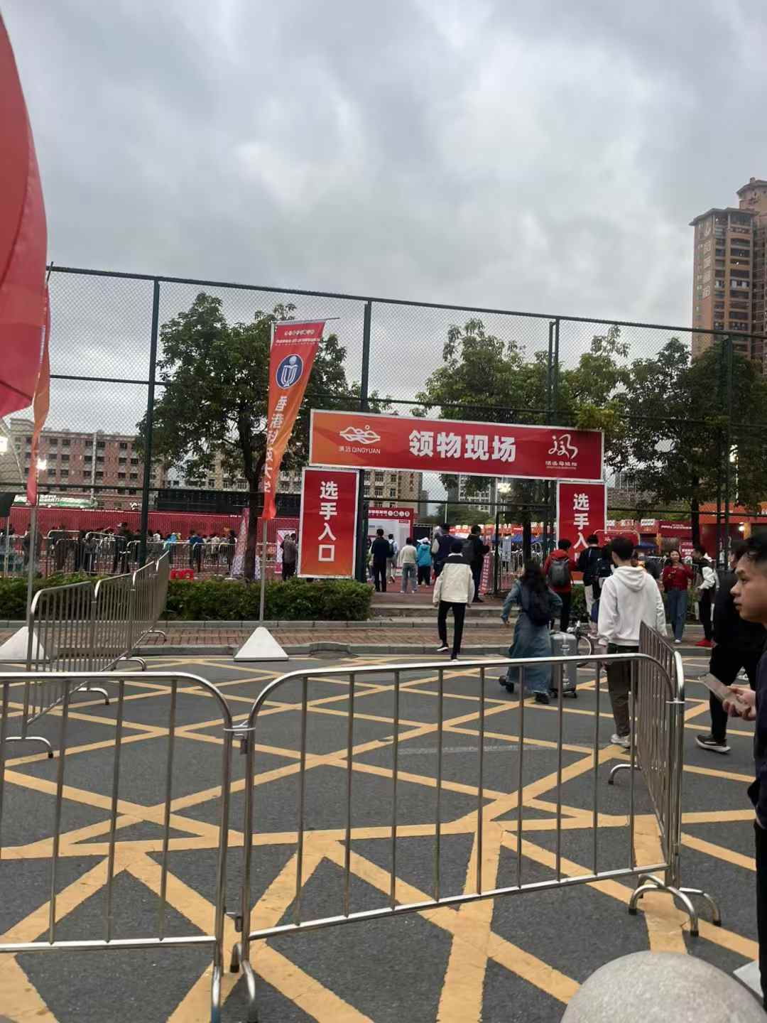 百年马拉松2049_马拉松百年_百年马拉松中